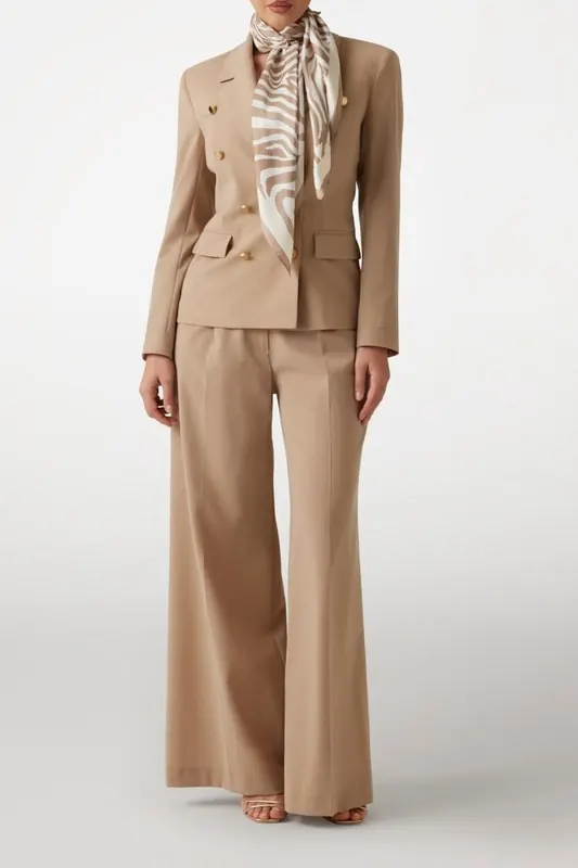 GUESS Marciano By  Irina Double Breast Blazer Natural Almond  Maat: 36 | Blazers Outlet | Dames | Beige