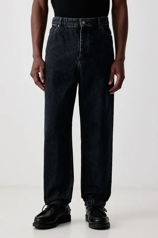 Maison Kitsuné  Tapered jeansy męskie