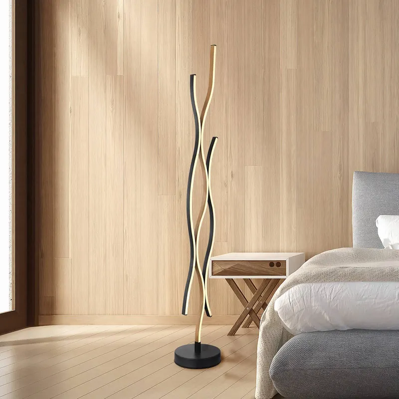 Lampa stojąca LED Geronimo, wysokość 135 cm, czarna/wygląd drewna