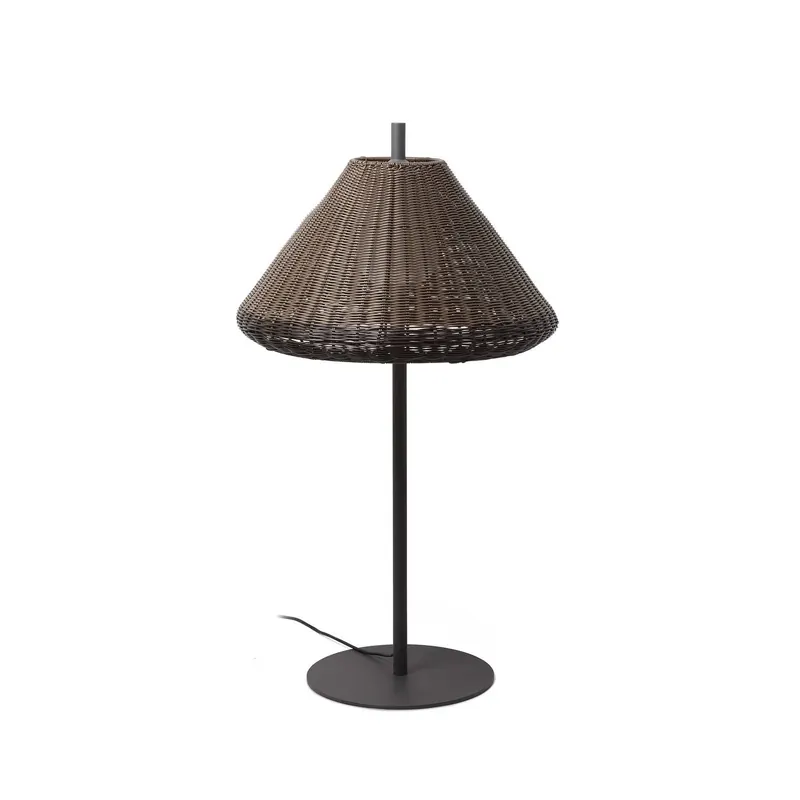 Lampa tarasowa Saigon, brązowy klosz o wyglądzie wikliny
