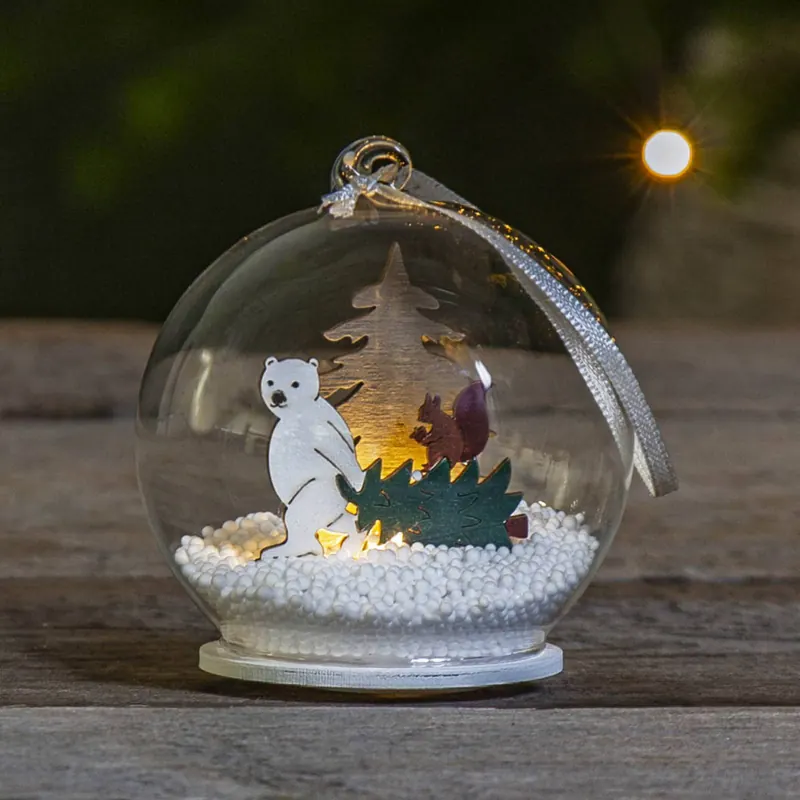 Kula szklana LED Forest Friends miś i drzewo
