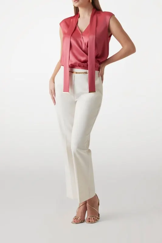 GUESS Linda Wrap Top Flowering Peony Maat: 46 | Blouses Outlet | Dames | Roze