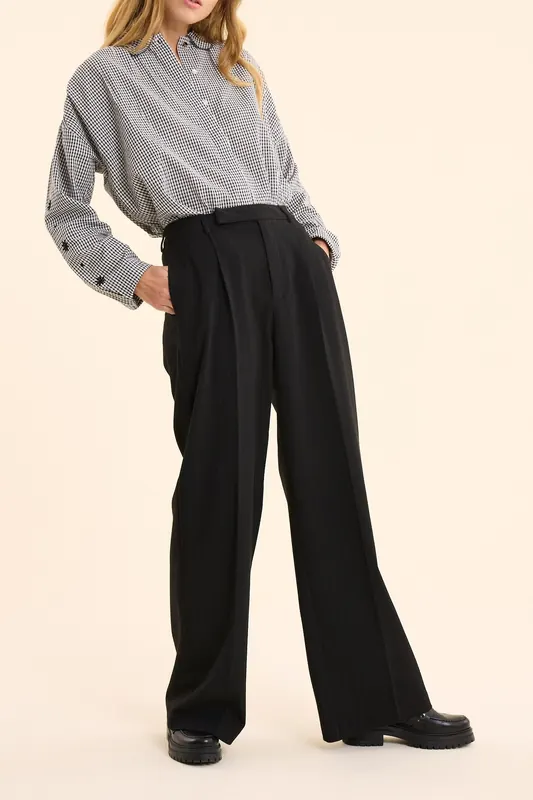ICode Black Suit Trousers With Blue Pinstripes Black Maat: 38 | Pantalons Outlet | Dames | Zwart
