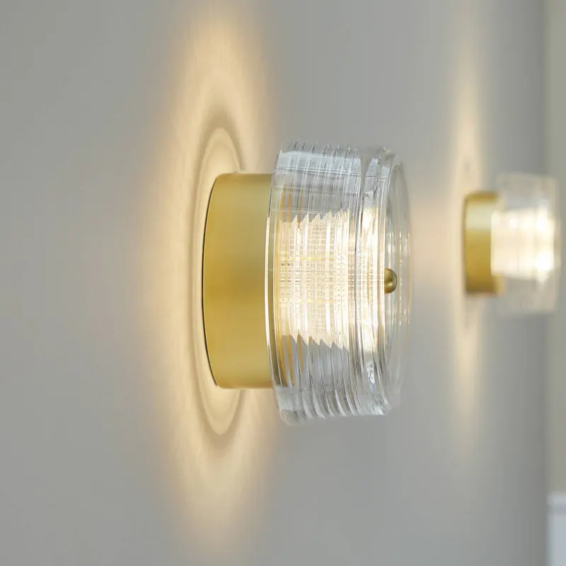 LOOM DESIGN Kinkiet LED Glow złoty/przezroczysty Ø 16 cm akryl
