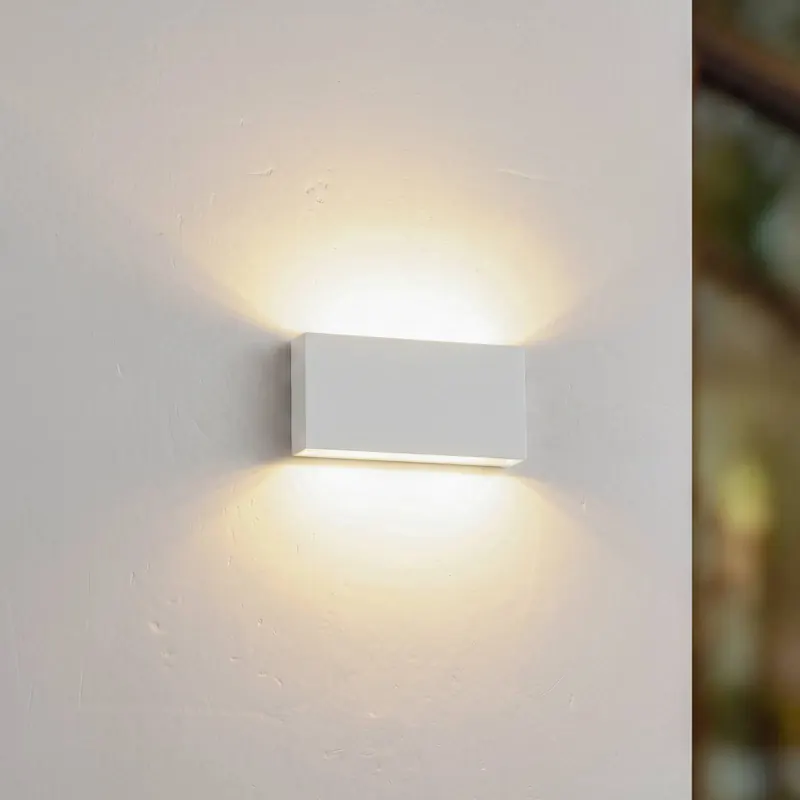 Kinkiet zewnętrzny LED Lucande Jarte, 20 cm, biały, IP65