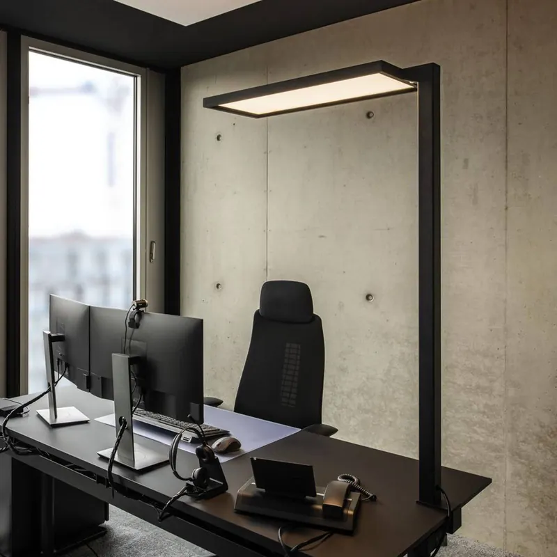 Lampa z klipsem LED SLV Worklight, czarna