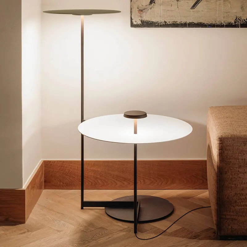 Lampa stojąca LED Vibia Flat 90 cm szara L1, sączyniana