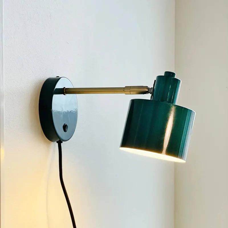 Lampa ścienna Dyberg Larsen Ocean, ciemnozielony, wysięg 30 cm