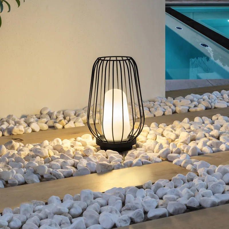 Lampa tarasowa Lucande Chandan, 32,1 cm, czarny, aluminium