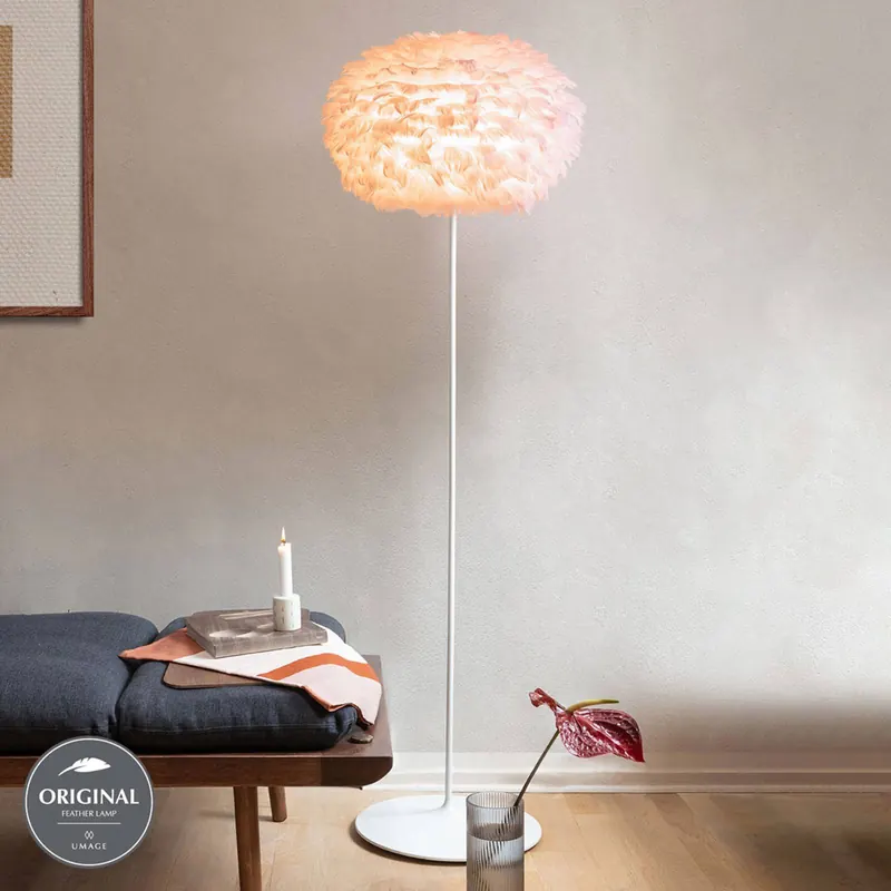 UMAGE Eos medium lampa podłogowa różowa, biała