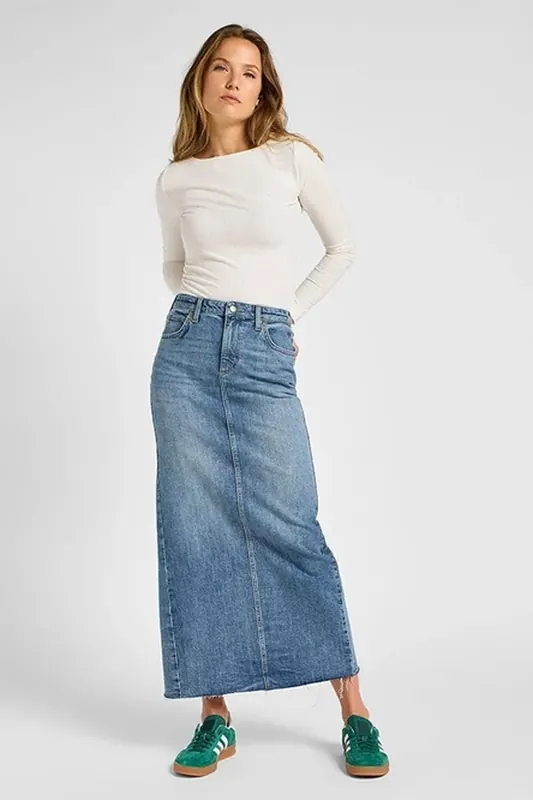 Lee Flap Pocket Maxi Skirt Bask In It Maat: W32 | Maxi Rokken Outlet | Dames | Blauw