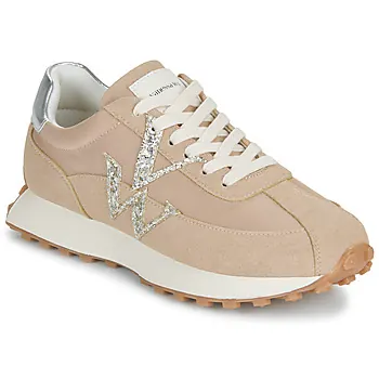Vanessa Wu  Sneaker FLOW Initials