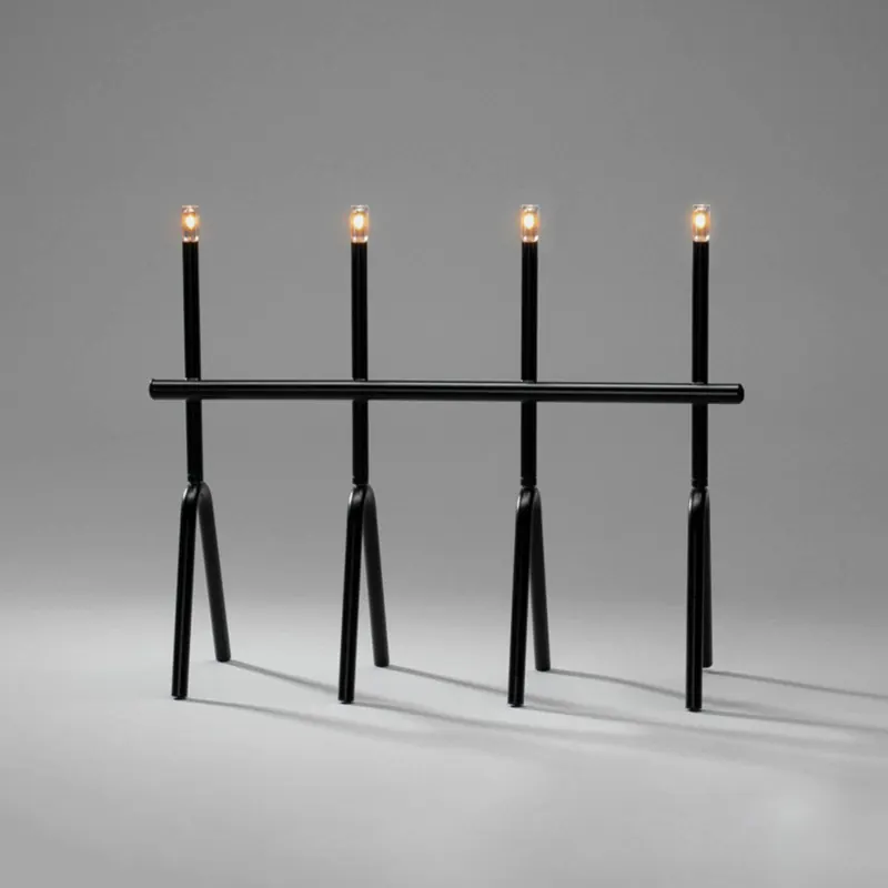 Świecznik LED czarny 4-pkt. wysokość 39 cm