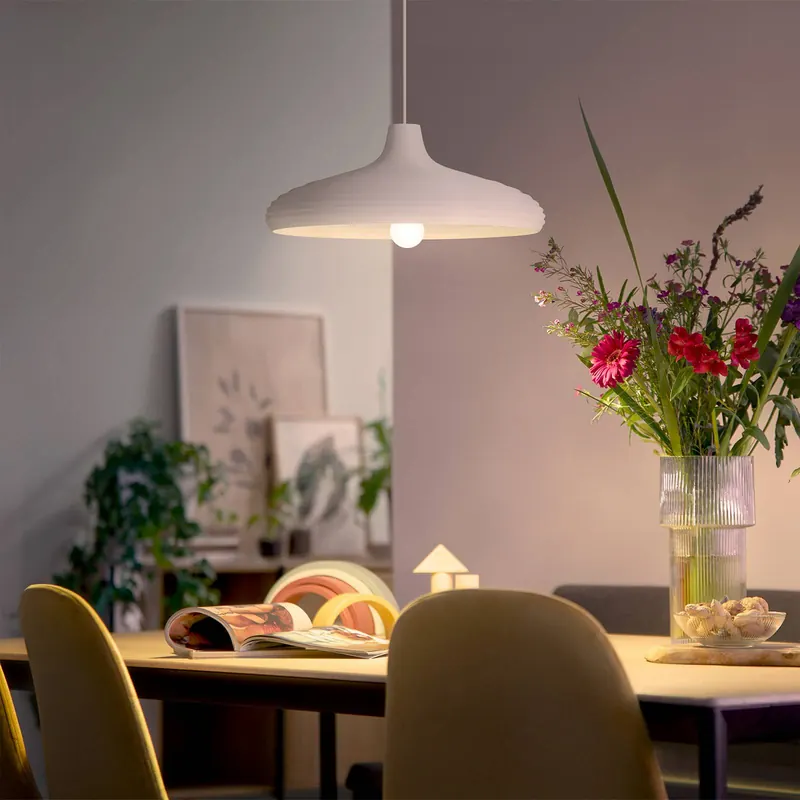 Philips E27 żarówka LED A60 2,3W 485lm 2 700 K mat