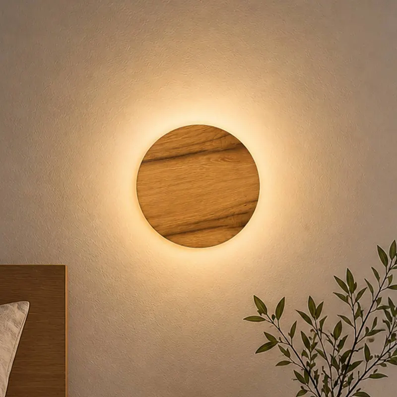 Kinkiet LED Havana S, dąb sękaty/metal, Ø 19 cm, IP44