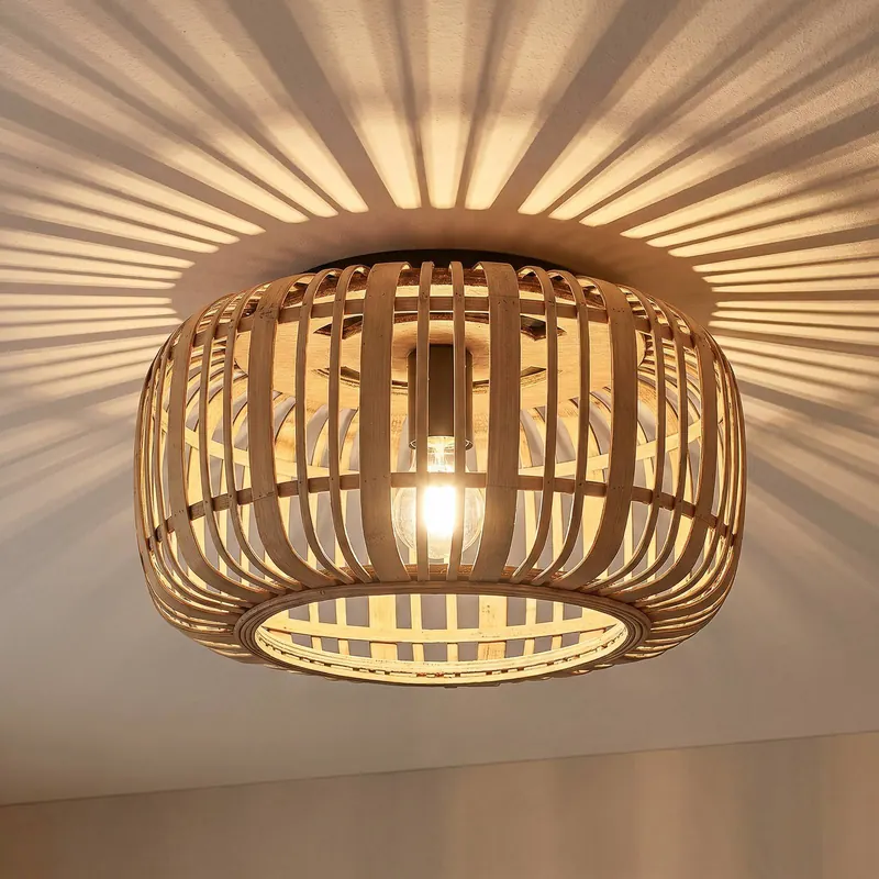 Lampa sufitowa Lindby Canyana, naturalna, rattan, Ø 40 cm