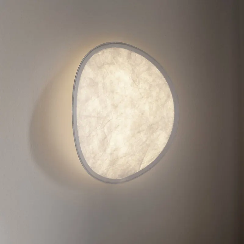 Kinkiet LED New Works Tense, biały / biały, średnica 35 cm, z tkaniną flisową