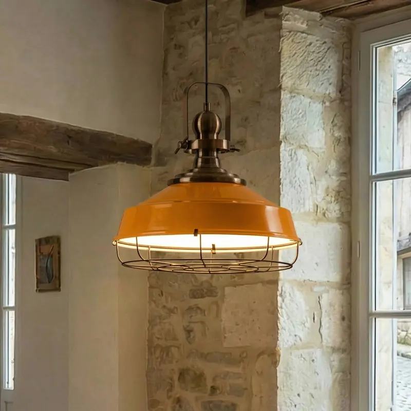 Lampa wisząca Astel, żółta, Ø 41 cm, metal, detal z antycznego mosiądzu