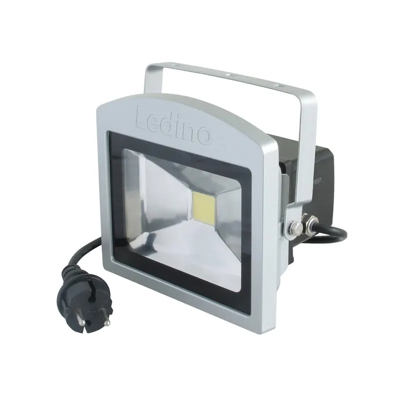 Reflektor LED Benrath NB, oświetlenie awaryjne z akumulatorem