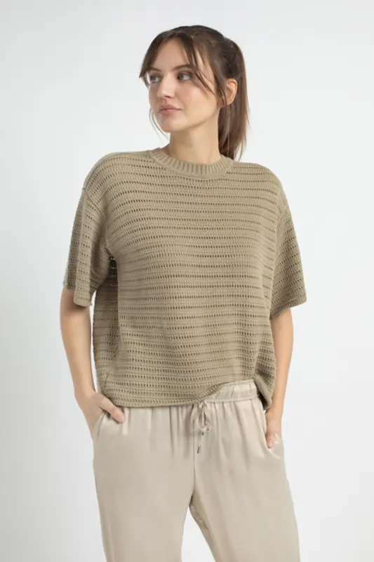 Josephine & Co Joyce Sweater Light Olive Maat: S | Sweaters Outlet | Dames | Beige