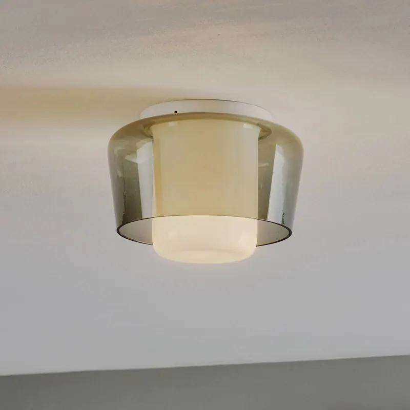 Elegancka lampa sufitowa Canio z podwójnym kloszem