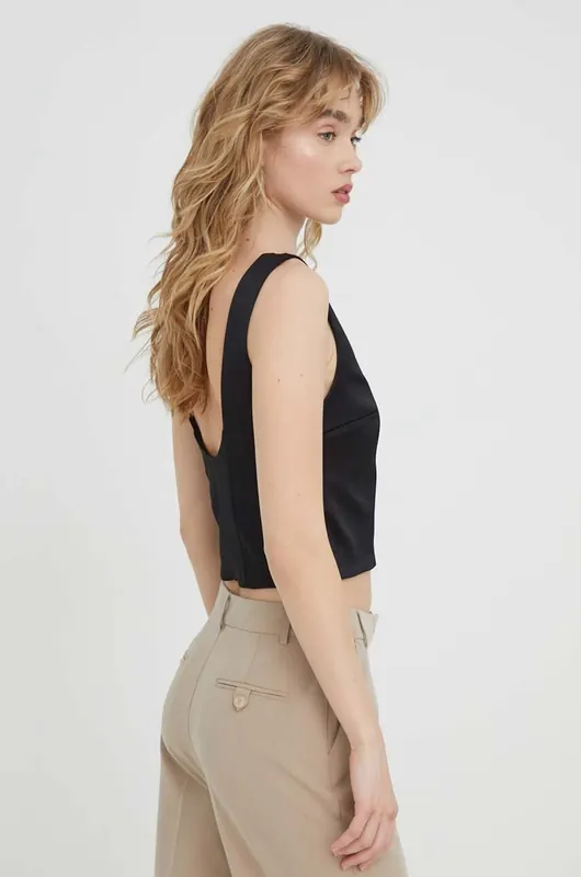 Abercrombie & Fitch top
