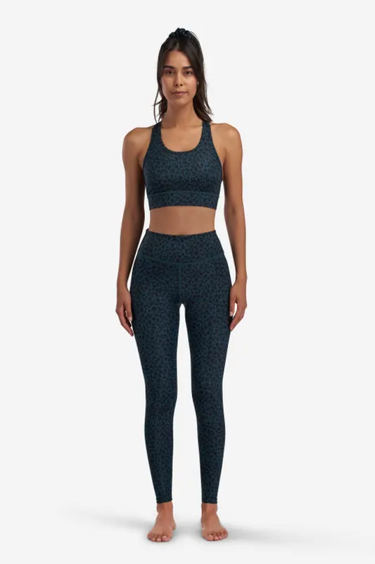 A-DAM Top Renata Reflecting Pond Maat: XS | Sport BH's Outlet | Dames | Zwart