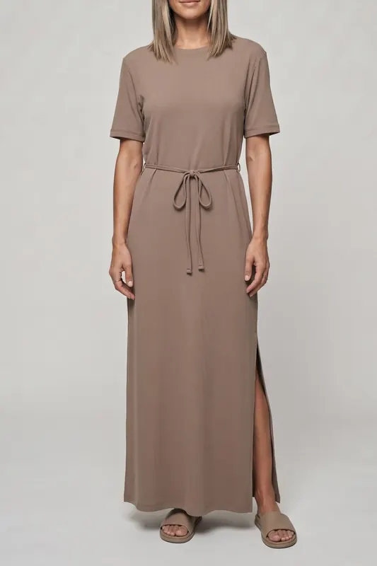 Alchemist Dress Davon Sand Maat: S | Maxi Jurken Outlet | Dames | Bruin