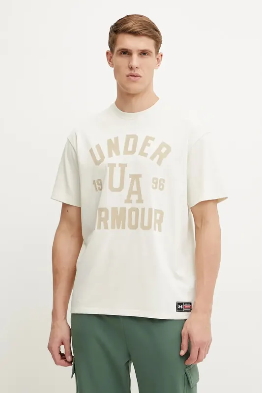 Under Armour t-shirt