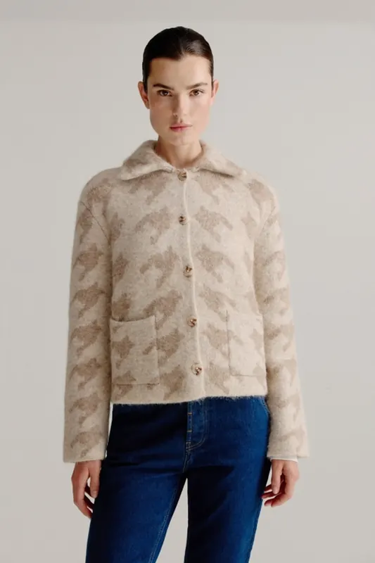 Josephine & Co Linda Jacket Light Khaki Maat: XXL | Korte Jassen Outlet | Dames | Beige