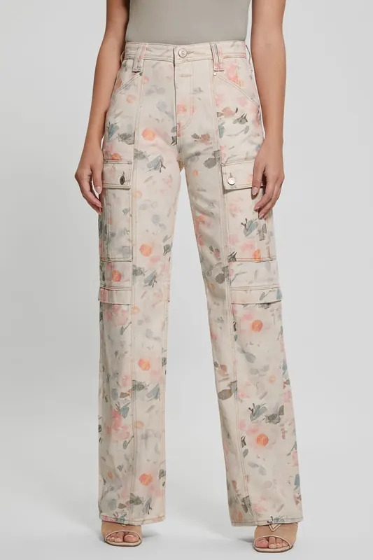 GUESS Eco 80s Cargo Power Of Love Maat: W32L33 | Pantalons Outlet | Dames | Beige