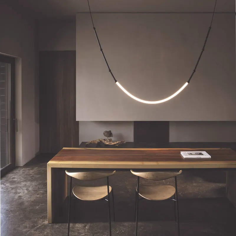 Karman Leda lampa wisząca LED 100x300cm IP20 czarna