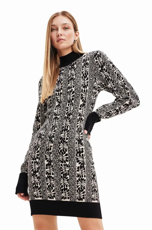 Desigual sukienka