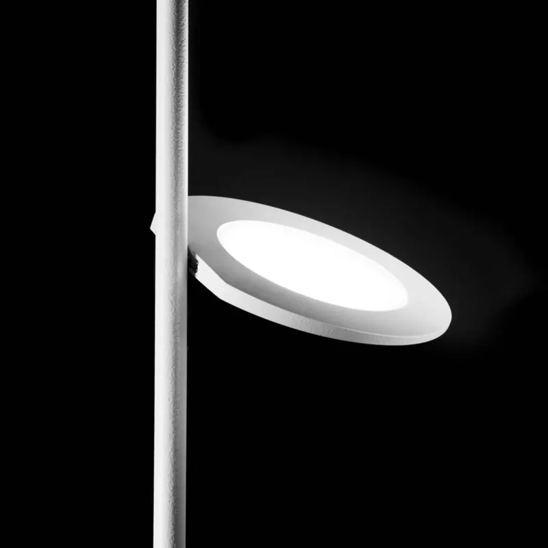 Lampa stojąca LED Stilnovo Kimia, czarna