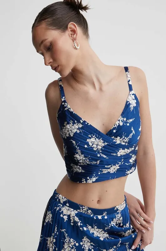 Abercrombie & Fitch top