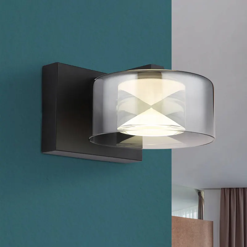 Kinkiet LED Belinda, dymny szary, szerokość 15 cm, szkło