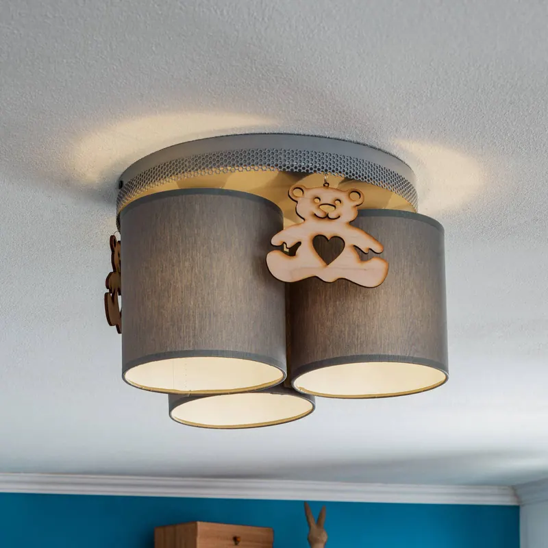 Lampa sufitowa Mis, szara z drewnianym niedźwiedziem, 3-punktowa