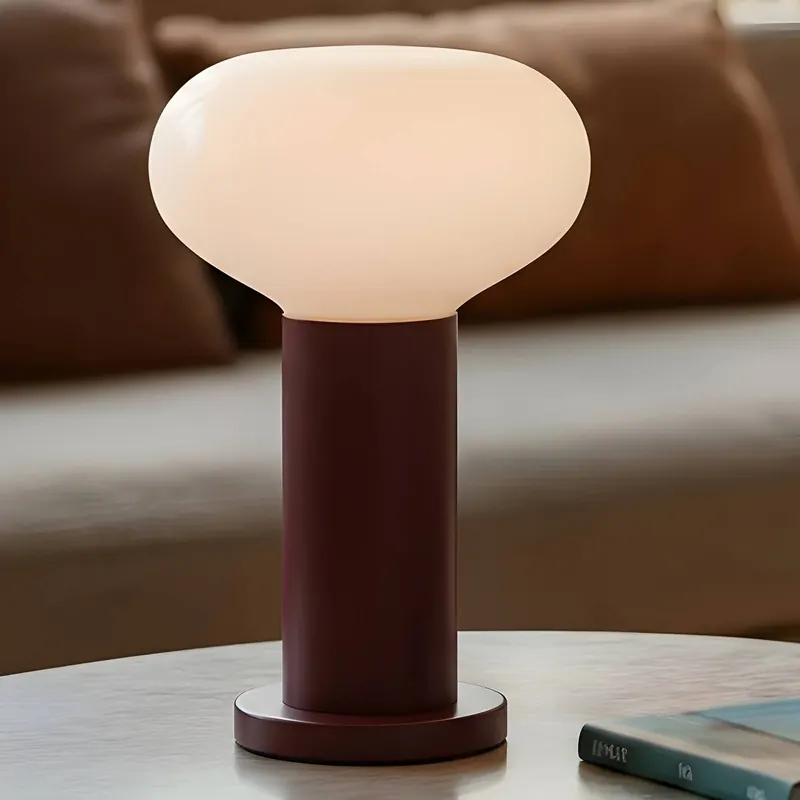 Lampa stołowa Flo, czerwona, Ø 19 cm, szkło