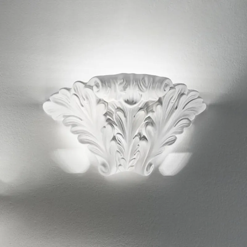 Lampa ścienna Rokoko ze sztukaterią