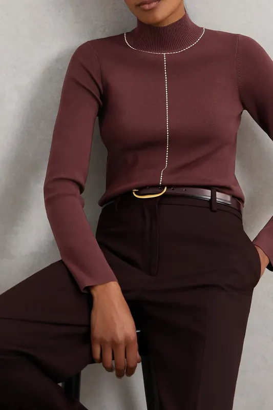 Reiss Stitch Front Funnel Jumper Burgundy/camel Maat: L | Longsleeves Outlet | Dames | Bordeaux