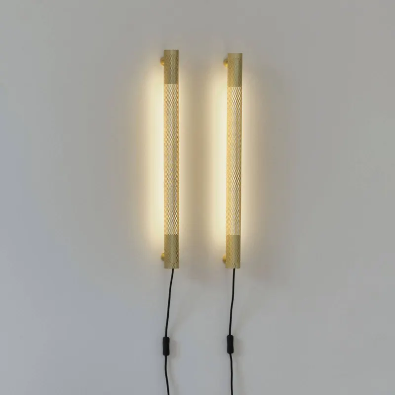 GEJST lampa ścienna Radent Wtyczka, mosiądz, wysokość 70 cm, G13 LED
