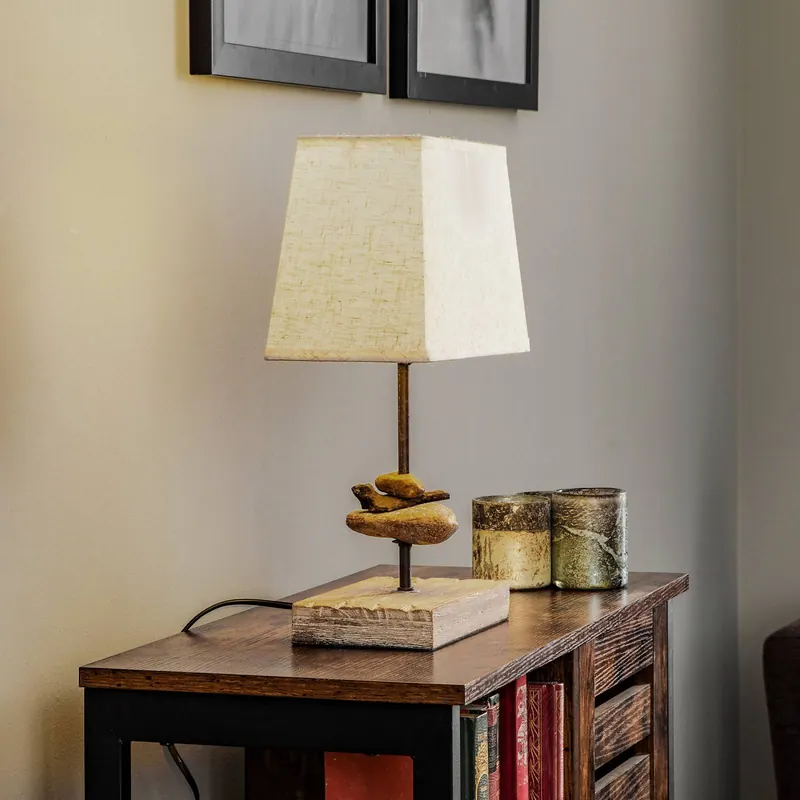 Lampa stołowa Seregon z abażurem, wysokość 39 cm
