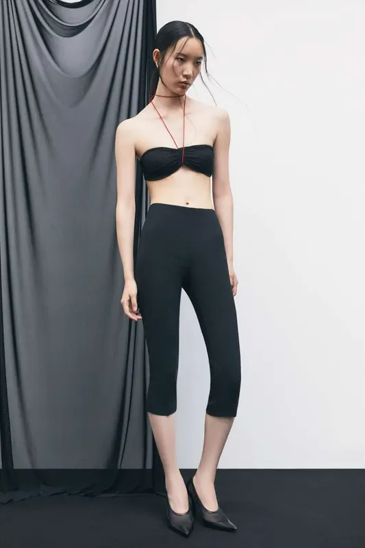 Spodnie capri „My SKIN Tailoring” z elastycznej krepy