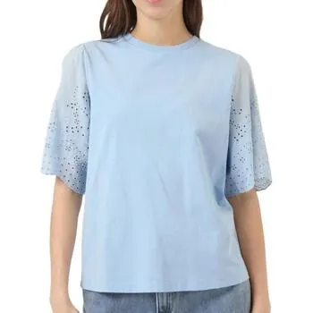 Yas  T-Shirt Sleeves