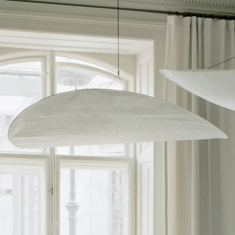 Żyrandol LED New Works Tense, średnica 120 cm, biała