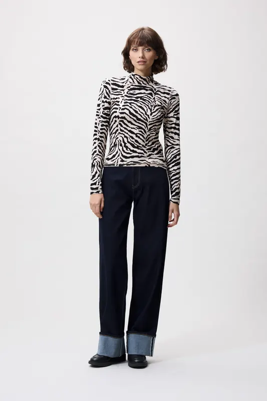 Catwalk Junkie Zebra Long Sleeve Cement Maat: 34 | Longsleeves Outlet | Dames | Zwart
