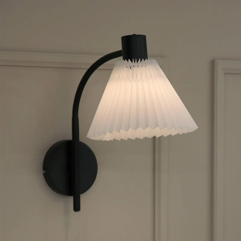Kinkiet Mira, czarny/biały, żelazo/tkanina, szerokość 22 cm