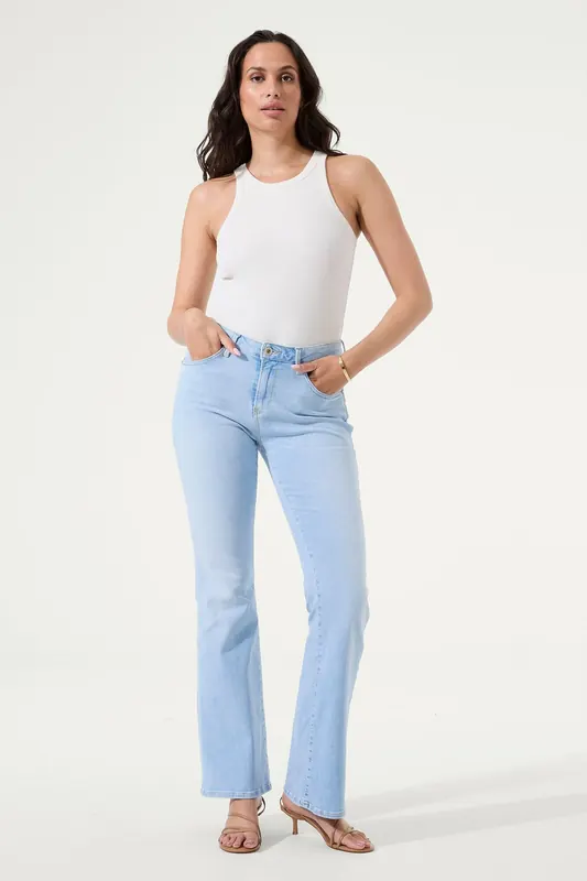 Garcia Celia Pants Denim Light Used Maat: W33L34 | Straight Broeken Outlet | Dames | Blauw