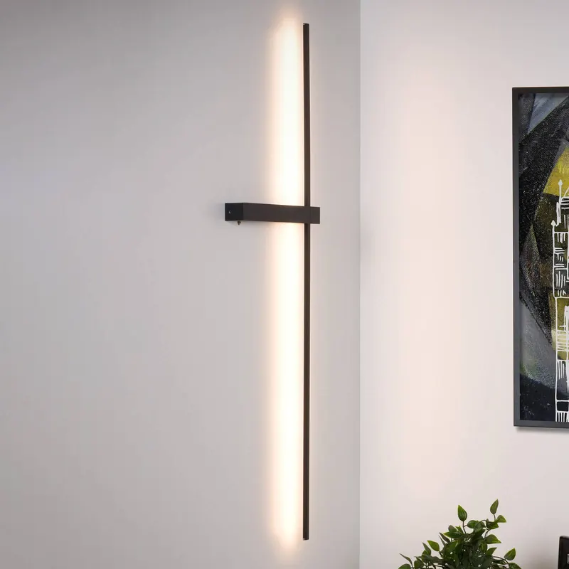 Kinkiet LED Segin, wysokość 90 cm, 10W, czarny, aluminium