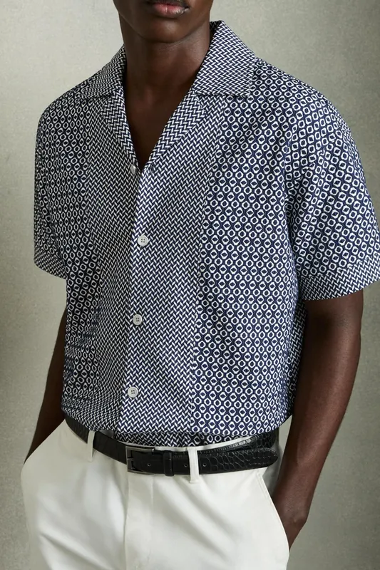 Reiss Ss Geo Jacquard Colour Block Cuban Shirt Navy/white Maat: XS | Casual Overhemden Outlet | Heren | Blauw